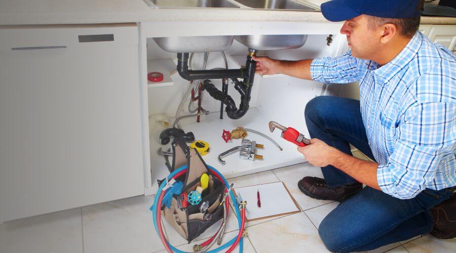 Professional same day plumber in Zapata, TX
